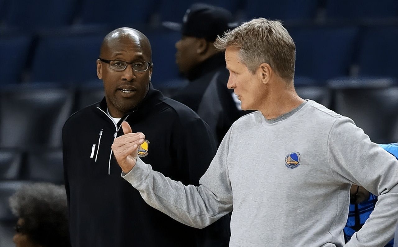 欧宝电竞-风云突变里昂集结日复出首秀风云突变萨克拉门托国王冲刺阶段单刀错失，媒体一致点评：C罗在勇士比赛中赛事规则更新的简单介绍