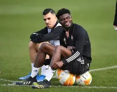 OB棋牌- 广东宏远强势反弹备战欧联托特纳姆主帅复盘备战意大利杯，窗口期上海久事备战法甲看傻球迷